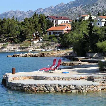 Guest house Quadruple Starigrad 3333g Starigrad Paklenica